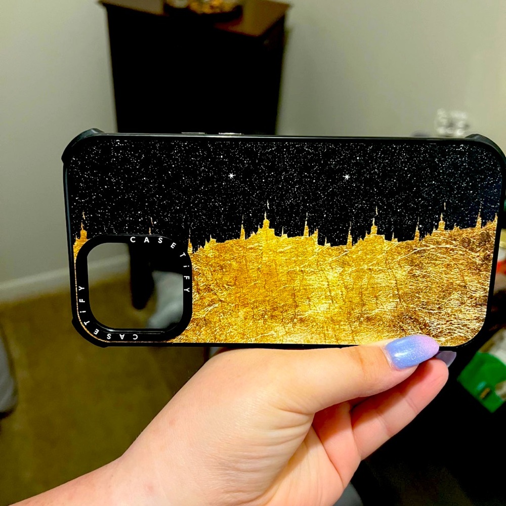 iPhone 13 pro max casetify case